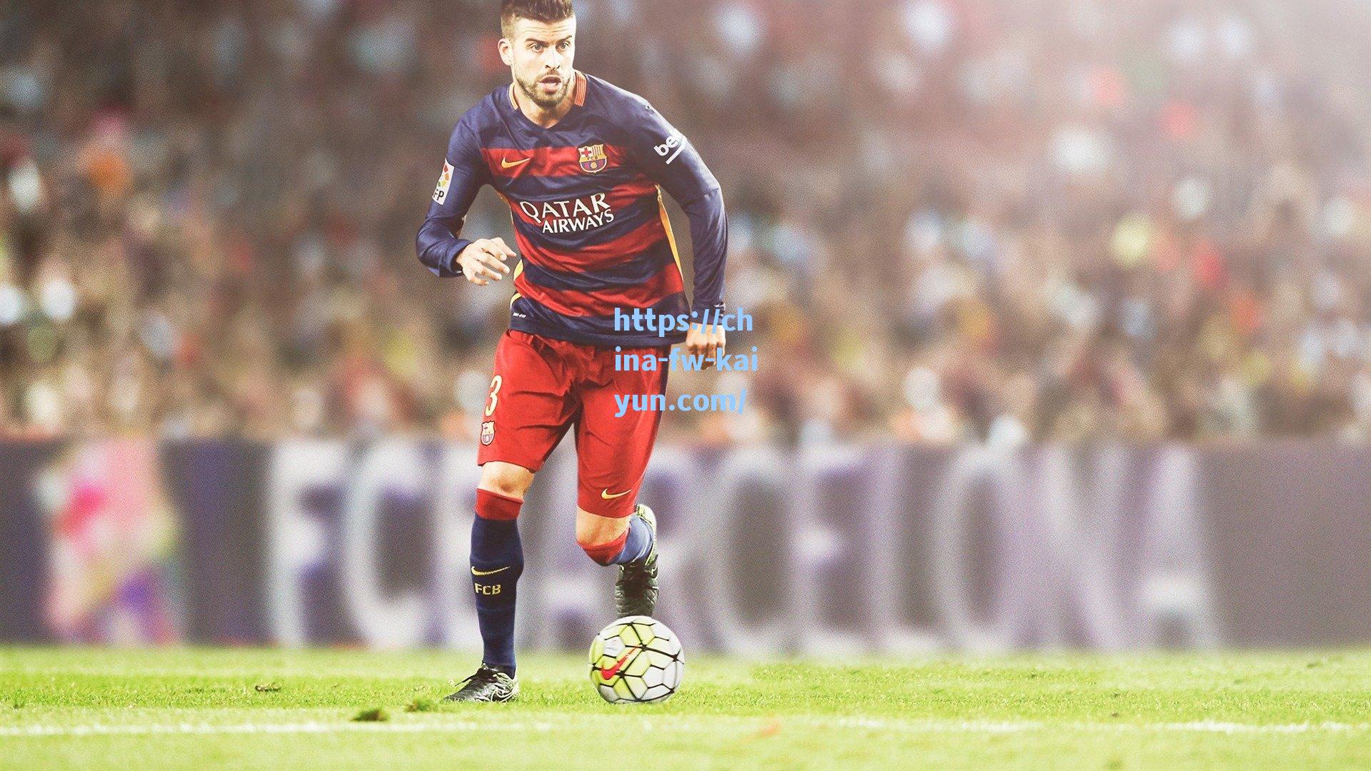 曼联主帅滕哈赫专访，与阿隆索深度交流获益良多，双冠荣耀印证执教哲学