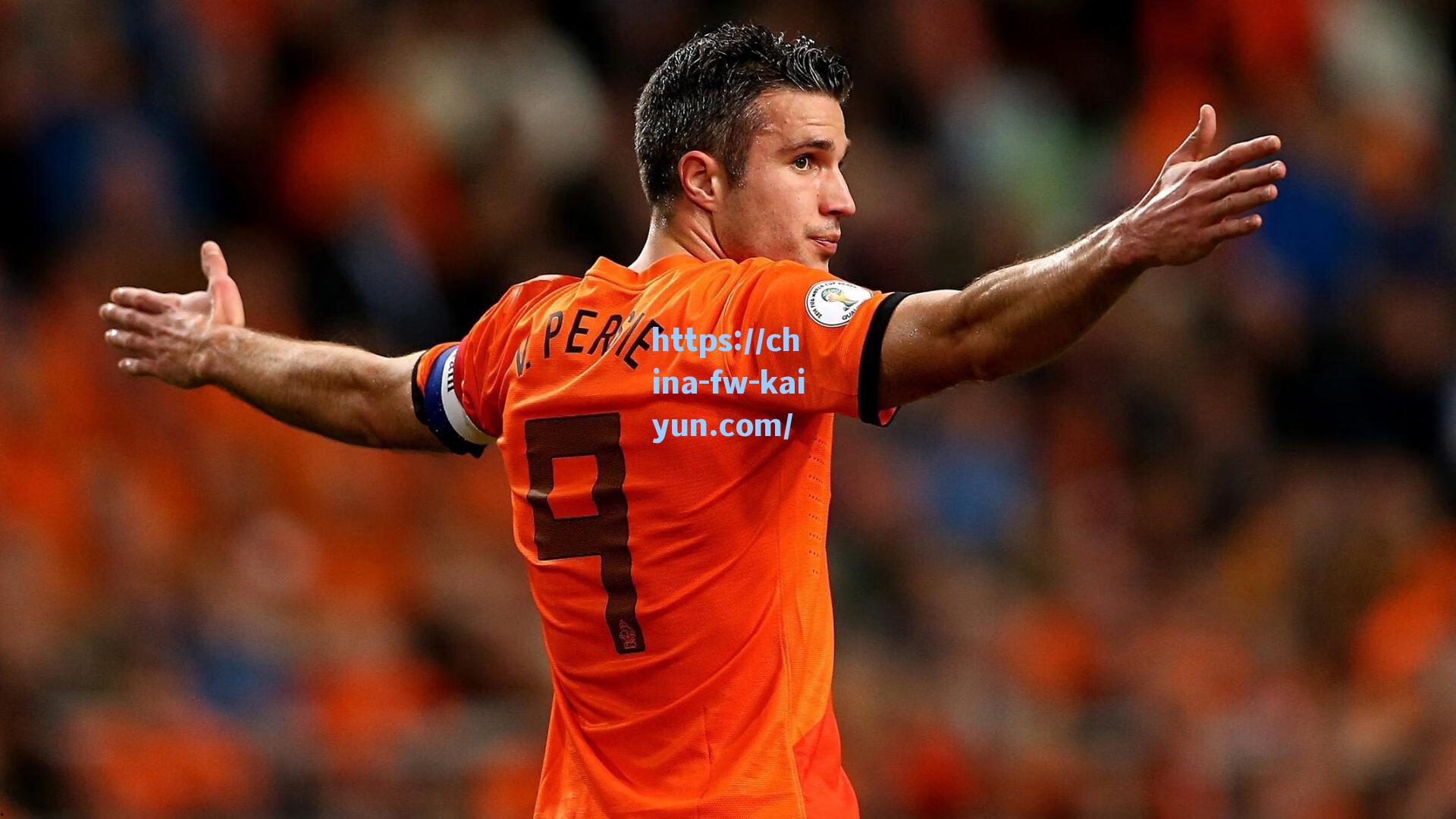 媒体人热议，原期许斯楠扛起U19中锋大旗，年轻阵容挑战中成长之路何去何从？