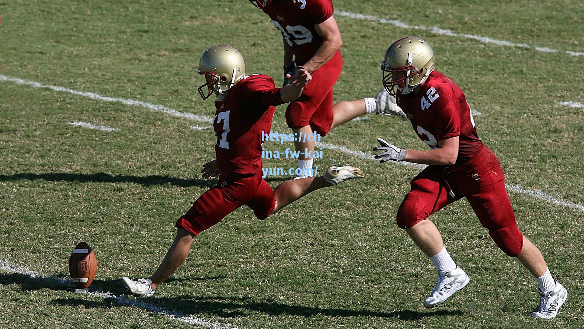 曾令旭盛赞杨瀚森球队地位，年轻中锋正沿约老师路线成长