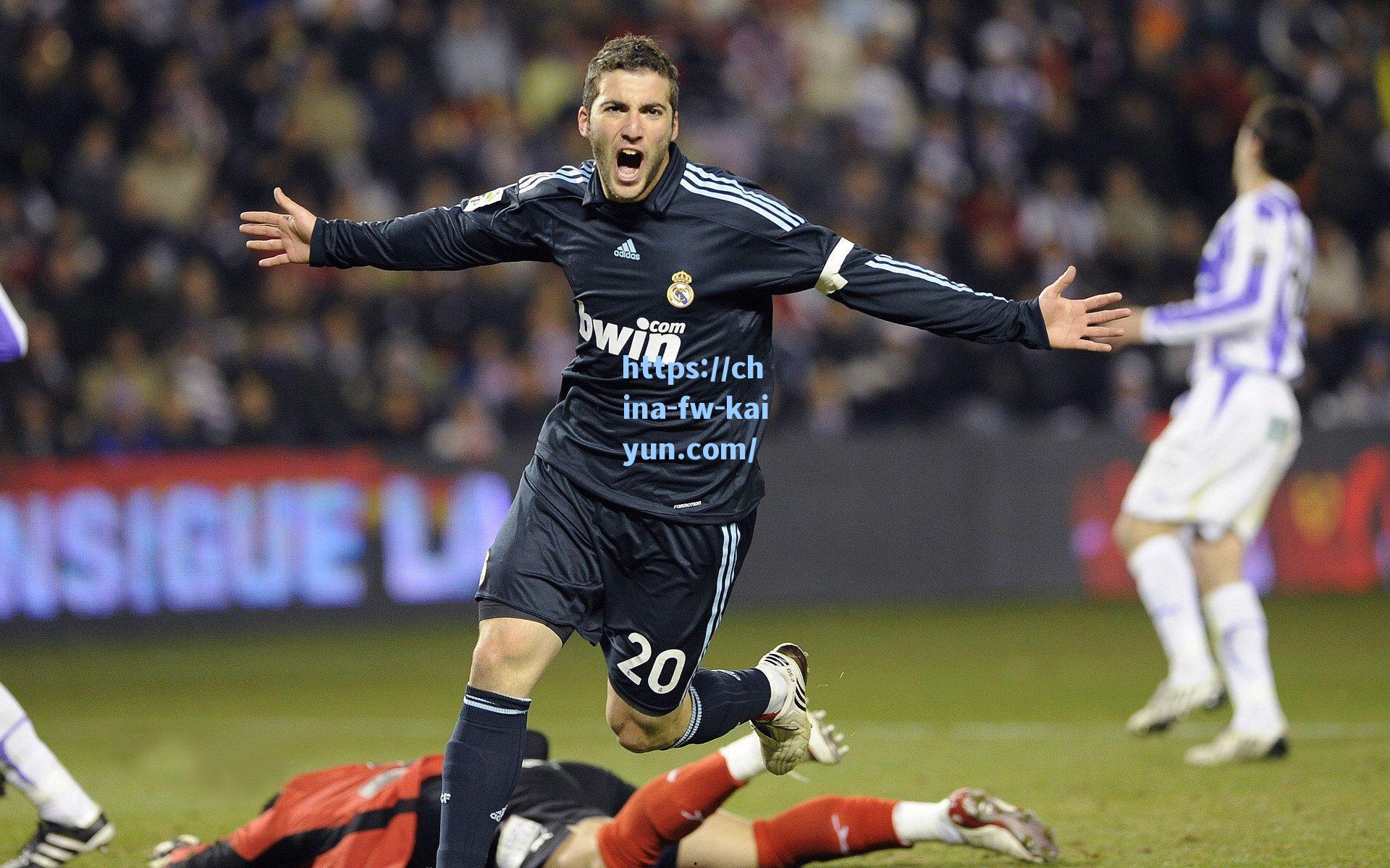 利物浦卖人榜大洗牌！迪亚斯7500万跻身历史前三，库蒂尼奥1.35亿转会巴萨仍居首